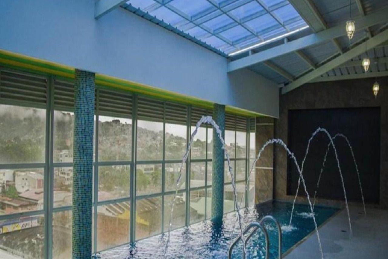 Hotel Andinos Plaza Florencia Florencia  Eksteriør billede