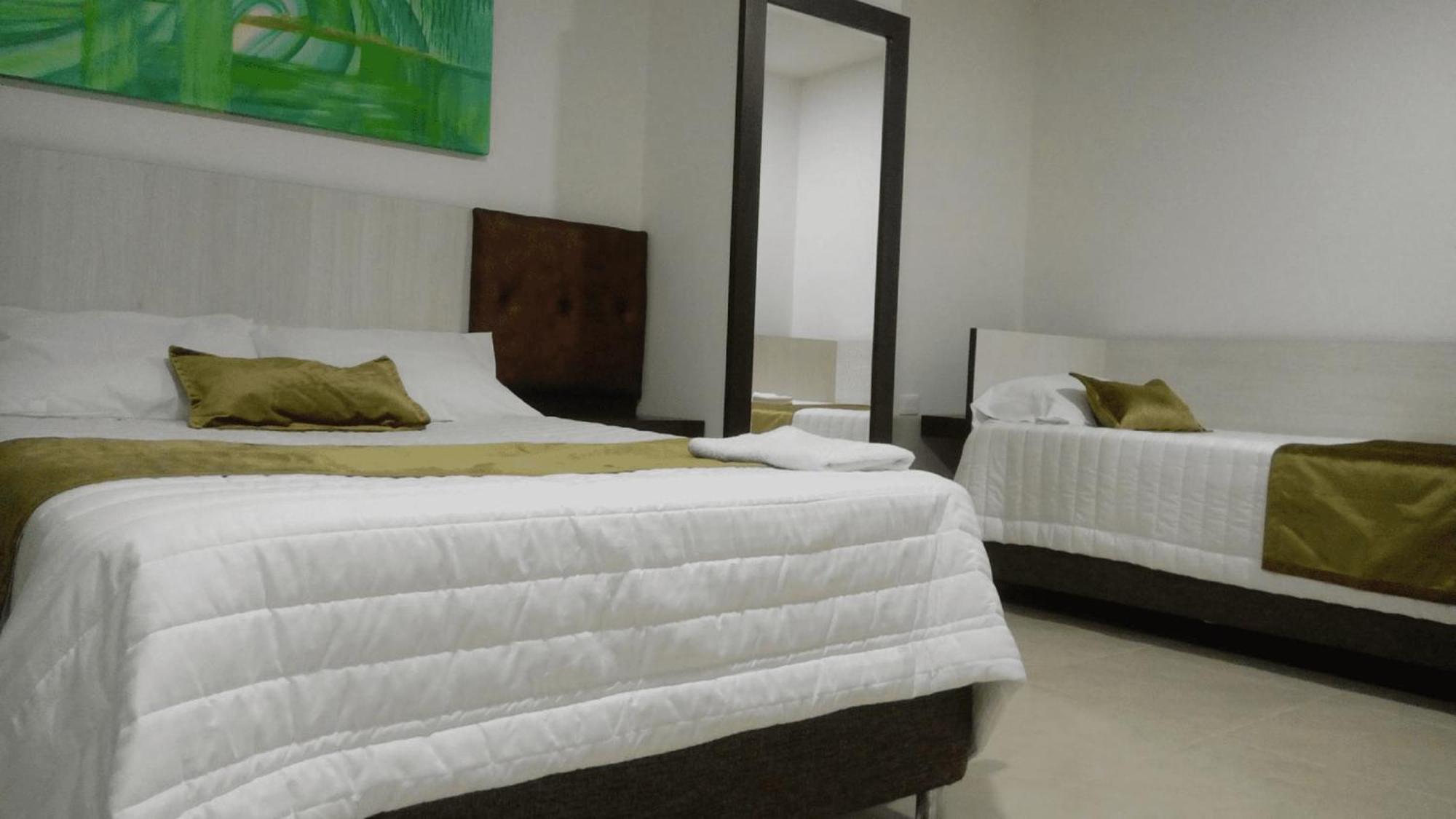 Hotel Andinos Plaza Florencia Florencia  Eksteriør billede