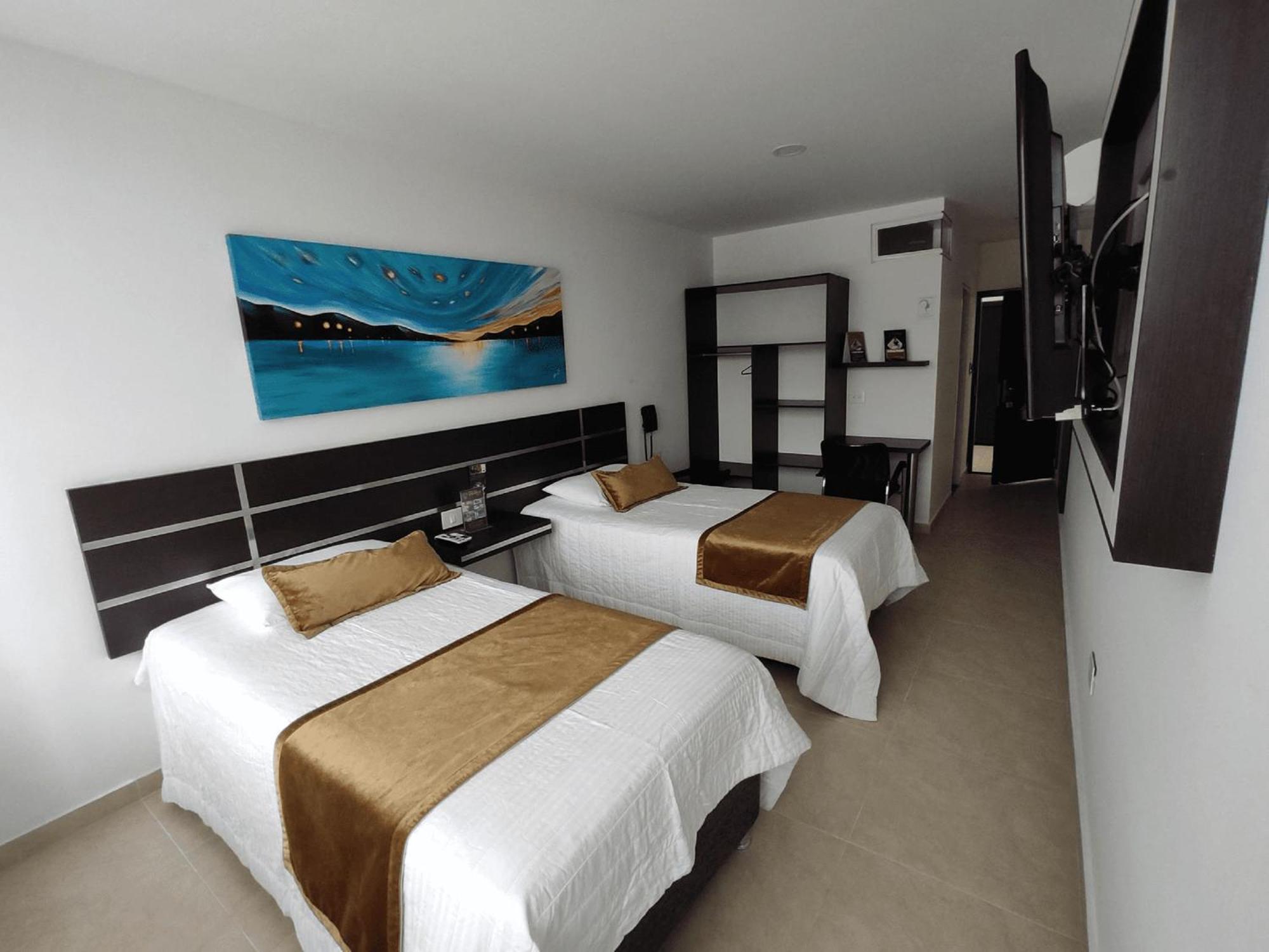Hotel Andinos Plaza Florencia Florencia  Eksteriør billede